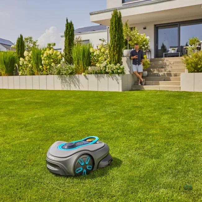 Robot tondeuse connecté GARDENA SMART SILENO FREE 800M2
