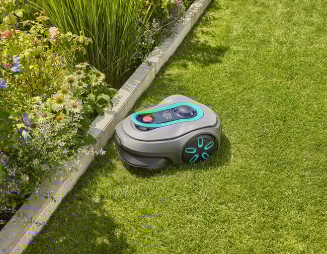 Robot tondeuse connecté GARDENA SMART SILENO FREE 1000M2