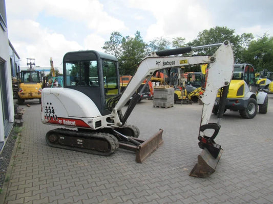Bobcat 334, 3,4T + 3 Godets